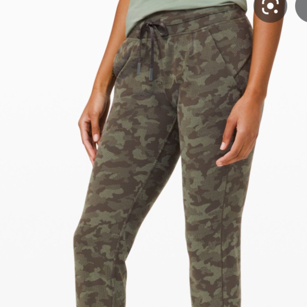 Lululemon Ready to Rulu Jogger